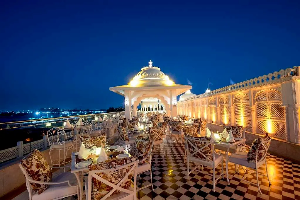 ***** Hotel Radisson Blu Udaipur Palace Resort & Spa Inde