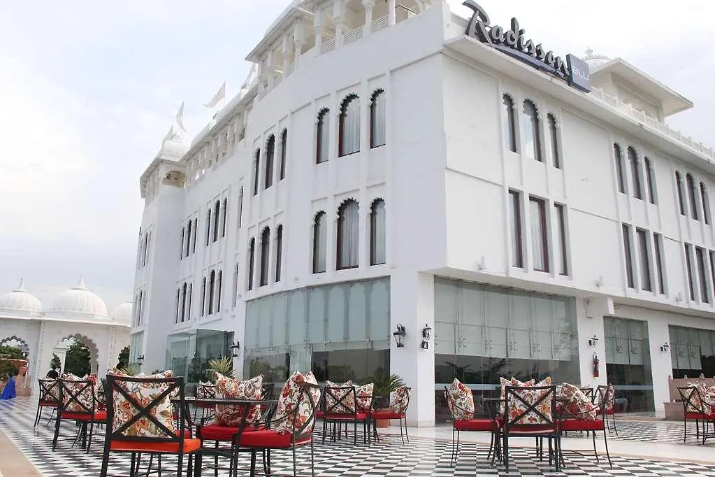 ***** Hotel Radisson Blu Udaipur Palace Resort & Spa Índia